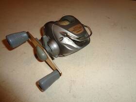Cr-200-b Shimano Bantam Crestfire Casting Fishing Reel