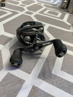 Metmgl150hgb Shimano Metanium Mgl B Hg 7.1 1 Rh Baitcasting Reel