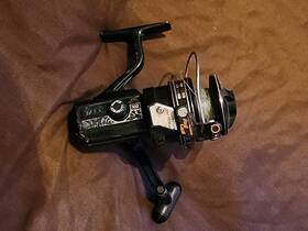 Mix300 Shimano Mix 300 Spinning Reel Good Condition Solid