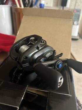 Slxmgl70 Shimano 70 Low Profile Baitcast Reel - Black