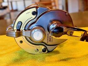 Tyr30 Shimano Tyrnos 30 Saltwater Trolling Fishing Reel 5.0 1 -