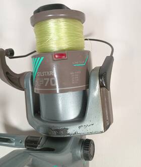 Gf70 Silstar Long Cast Fishing Reel With Line Vintage. Convertable Handle