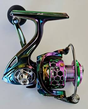 Ly1000 Sougayilang Lv1000 Fishing Reel With Box Colorful Aluminum Frame 13 1 Bb Pre-owned