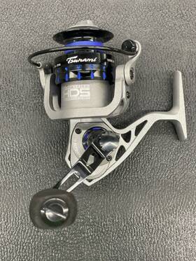 Tsbarii4000 Tsunami Fishing Tsbar4000 Barrier Ii Spinning Reels Pd5029889