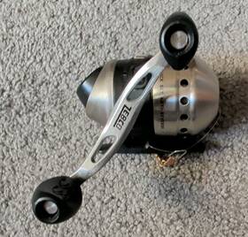 33mckgwg8 Zebco 33 Micro Spin Cast Reel