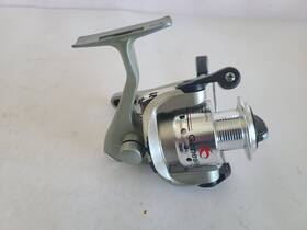 Gen3d Zebco Genesis Spinning Fishing Reel Constant Anti Reverse Excellent