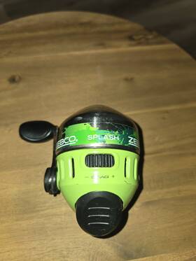 Splscblk-gwm8 Zebco Splash Spincast Push Button Green Fishing Reel