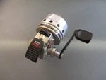 Vintage Daiwa Silvercast 208RL (japan) Fishing Reel. Fixed Price $11.50.