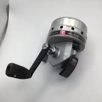 Vintage Daiwa Silvercast 217RL Spincast Fishing Reel Aluminum Japan. Fixed Price $19.99.