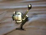 Quantum Fishing Q-ray QRS-20 Spinning Reel Open Face White Antireverse 180-4. Fixed Price $20.00.