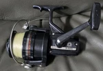 Daiwa High Speed Ball Bearing Spinning Reel 4000 Left Right Hand Clean. Fixed Price $45.00.