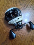 Lew's Tournament Laser TLW1SH Bait Cast Reel Rh 10 Bearing 7.1:1 Gear Dual Brake. Fixed Price $60.00.