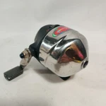 Shakespeare Spincasting Fishing Reel SY10 U Gear RATIO:3.4:1 75YDS./10LB.. Fixed Price $9.79.
