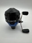 Shakespeare Tiger TIGRB15 Bait Casting Reel Fishing. Fixed Price $10.49.