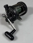 Shimano Triton Graphite Levelwinds Fishing Reel -200G Ball Bearing Drag. Fixed Price $39.99.