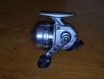 Vintage Daiwa Rs 80 Rl Spincast Reel Push Button Baitcasting. Fixed Price $19.99.
