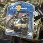 Shakespeare Contender Size 20 Spinning Fishing Reel CONT260 New Package. Fixed Price $20.00.