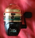 Daiwa J80X Fishing Reel. Fixed Price $27.30.