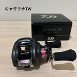 Daiwa Catalina Tw 100P-RM Baitcasting Reel Original Box And Papers Set. Fixed Price $305.27.