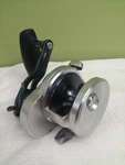 Shimano Baitcasting Reel 21 Ocea Jigger 2000NRXG 043801. Fixed Price $318.16.