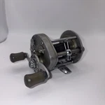 Vintage Pflueger Supreme No. 2542 Bait Casting Fishing Reel Made Usa. Fixed Price $15.00.
