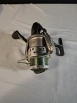 Quantum Optix 30/SPINNING Fishing Reel/pre-owned/works Great. Fixed Price $15.87.