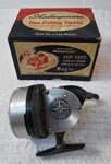 Vtg Shakespeare Wondercast 1797 Underspin Reel W/ Box Model Dk - Works Excellent. Fixed Price $66.38.