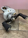 Bass Pro Johnny Morris Carbonlite JCW10SHLA 7:5:1 Left Handed Baitcasting Reel. Fixed Price $75.00.