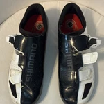 Shimano SH-R171W Black/white Low Top Cycling Shoes Buckle Synthetic Unisex. Fixed Price $23.00.
