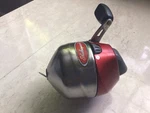 Shakespeare SY10UA Spincast Reel Great Shape. Fixed Price $15.00.