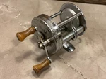 750 South Bend Perfectoreno Vintage Collectable Fishing Baitcast Reel Casting. Fixed Price $9.99.