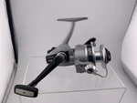 Shakespeare 2100 Series Alpha 040 Spinning Reel-korea Very Nice One Service. Fixed Price $28.00.