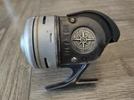 Vintage Shakespeare Wondereel 1767 Ii Dh Spin-casting Fishing Usa. Fixed Price $12.99.