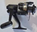 Daiwa Graphite Long Cast-x Spinning Reel AG1605X Ball Bearing. Fixed Price $12.00.