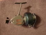 220-R Vintage Spinning Reel-daisy & Heddon- Good Working Condition. Fixed Price $18.95.