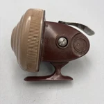 Vintage Eagle Claw Fishing Reel Model EC-88B Stream And Lake, Wright& Mcgill Co.. Fixed Price $15.66.
