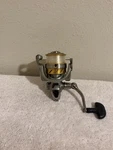 Daiwa Revros 2500-4BI Spinning Fishing Reel Size Smooth Drag Great Shape. Fixed Price $50.00.
