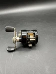 Silstar Pinnacle Vision VSRT10 Right Vintage Baitcasting Reel 4 Bearing 5.3:1. Fixed Price $39.95.