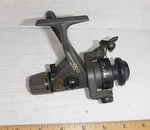 Vintage Shimano Ax Quickfire Ii 100Q Bio Grip Fishing Reel. Fixed Price $34.00.