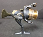 Shakespeare Microspin Gear Ratio 5 2:1 Fishing Reel. Fixed Price $10.00.