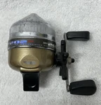 Zebco 202 Se Spincast Fishing Reel Tested. Fixed Price $8.99.