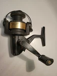 Shakespeare FD350 Long Cast Ball Bearing Spinning Reel Graphite. Fixed Price $19.99.