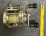 Vintage Shimano Bantam Mag 200 Sg Baitcasting Reel. Fixed Price $47.39.