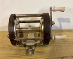 Vintage 1940'S Great Lakes Model F-50 Bait Casting Fishing Reel. Fixed Price $19.99.