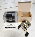 Pinnacle Deadbolt Pro DBP10 Baitcasting Reel Box Vintage. Fixed Price $33.50.