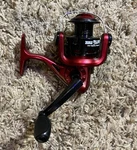 Zebco Slingshot SLSP20 GWG8 Red Spinning Reel. Fixed Price $9.00.