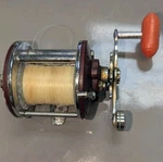 Vintage Penn Peerless 30-109S Fishing Reel No Level Line, Works Well, Red Handle. Fixed Price $23.00.