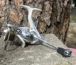 Johnny Morris Bass Pro Shops Carbonlite Spinning Fishing Reel JCT3000-LIGHT Use. Fixed Price $34.99.
