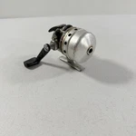 Vintage Daiwa Silvercast 208 Rl Spincasting Fishing Reel. Fixed Price $14.99.