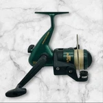 Fishing Reel Zebco Adventure Green Spinning Lh Or Rh Mid Size. Fixed Price $14.39.